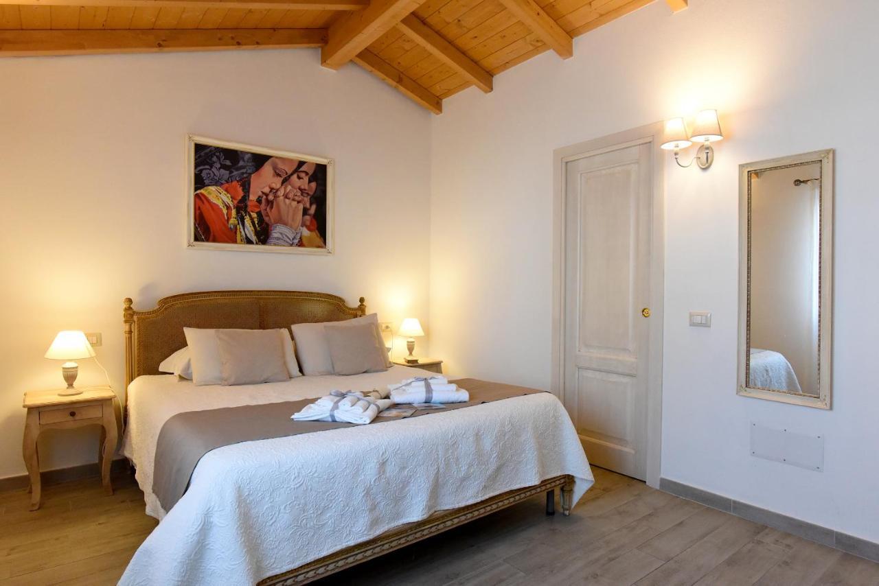 La Dimora Di San Simplicio Hotel Olbia Ngoại thất bức ảnh
